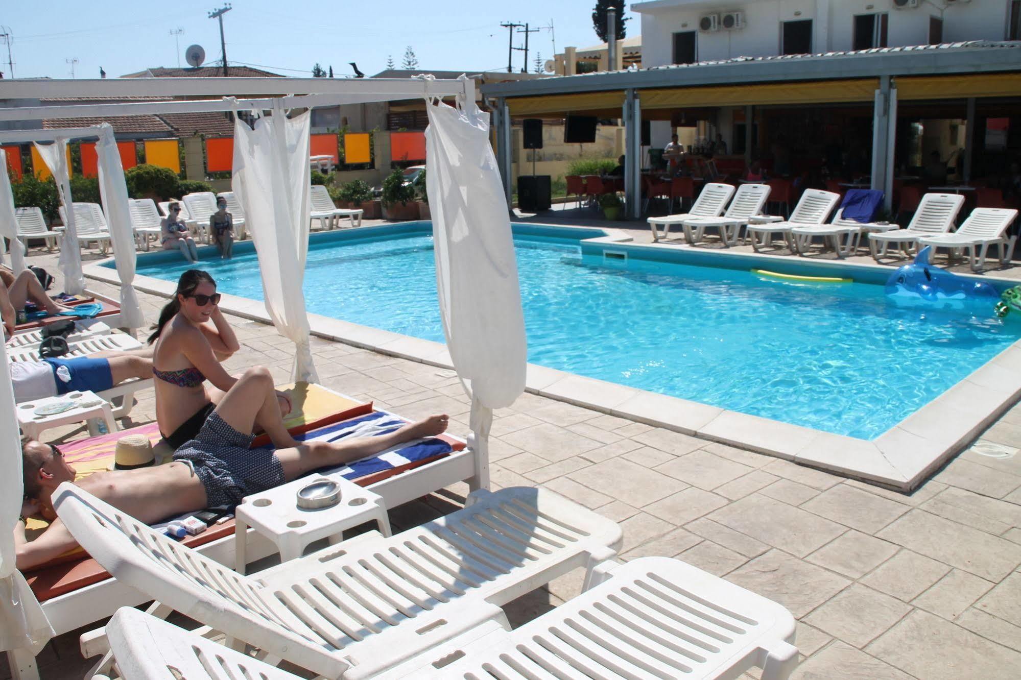 Kavos Central Gardens Exterior foto