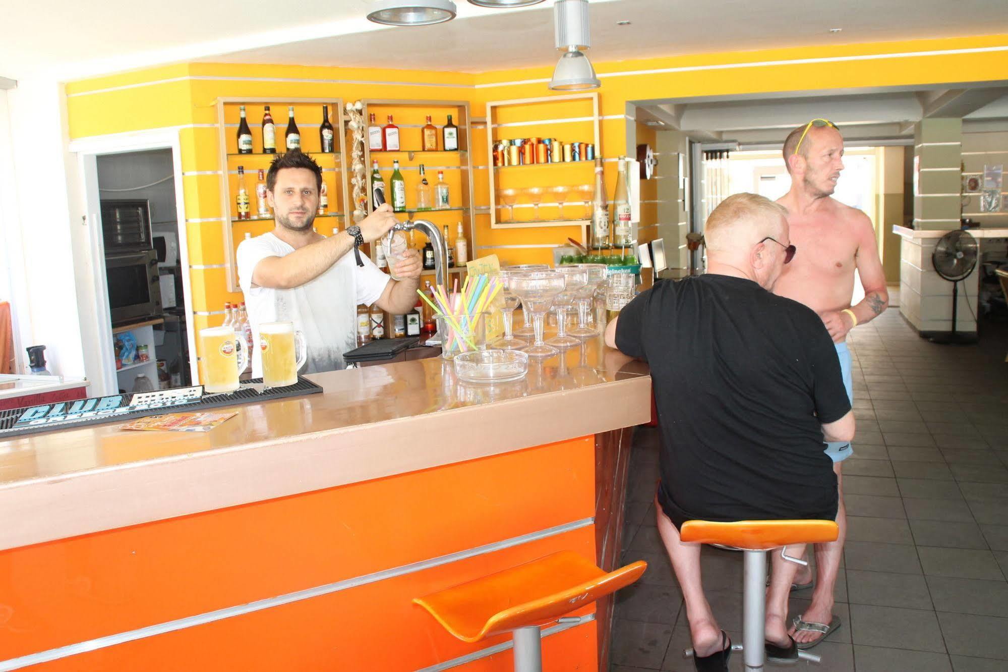 Kavos Central Gardens Exterior foto